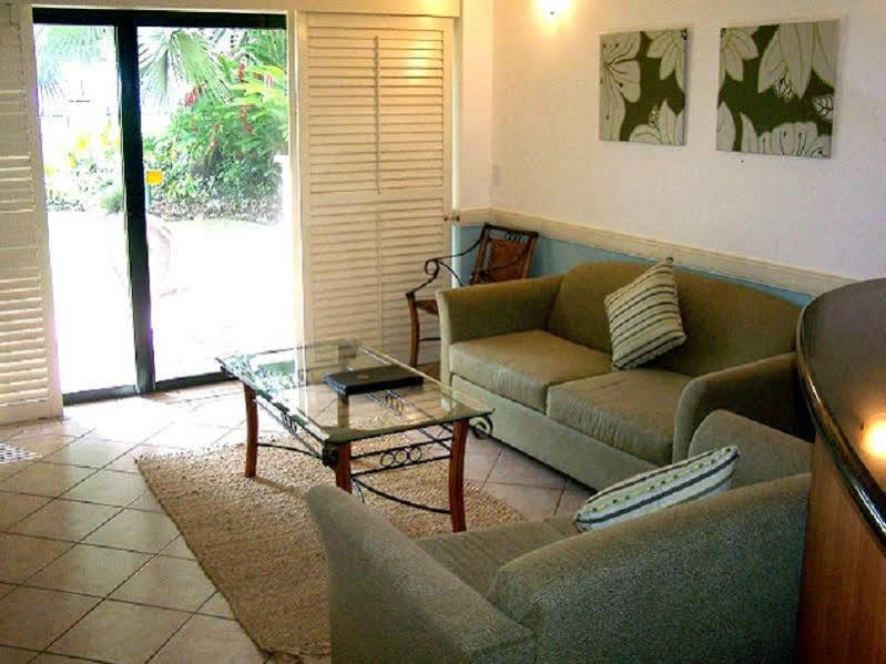 Waterfront Terraces Cairns