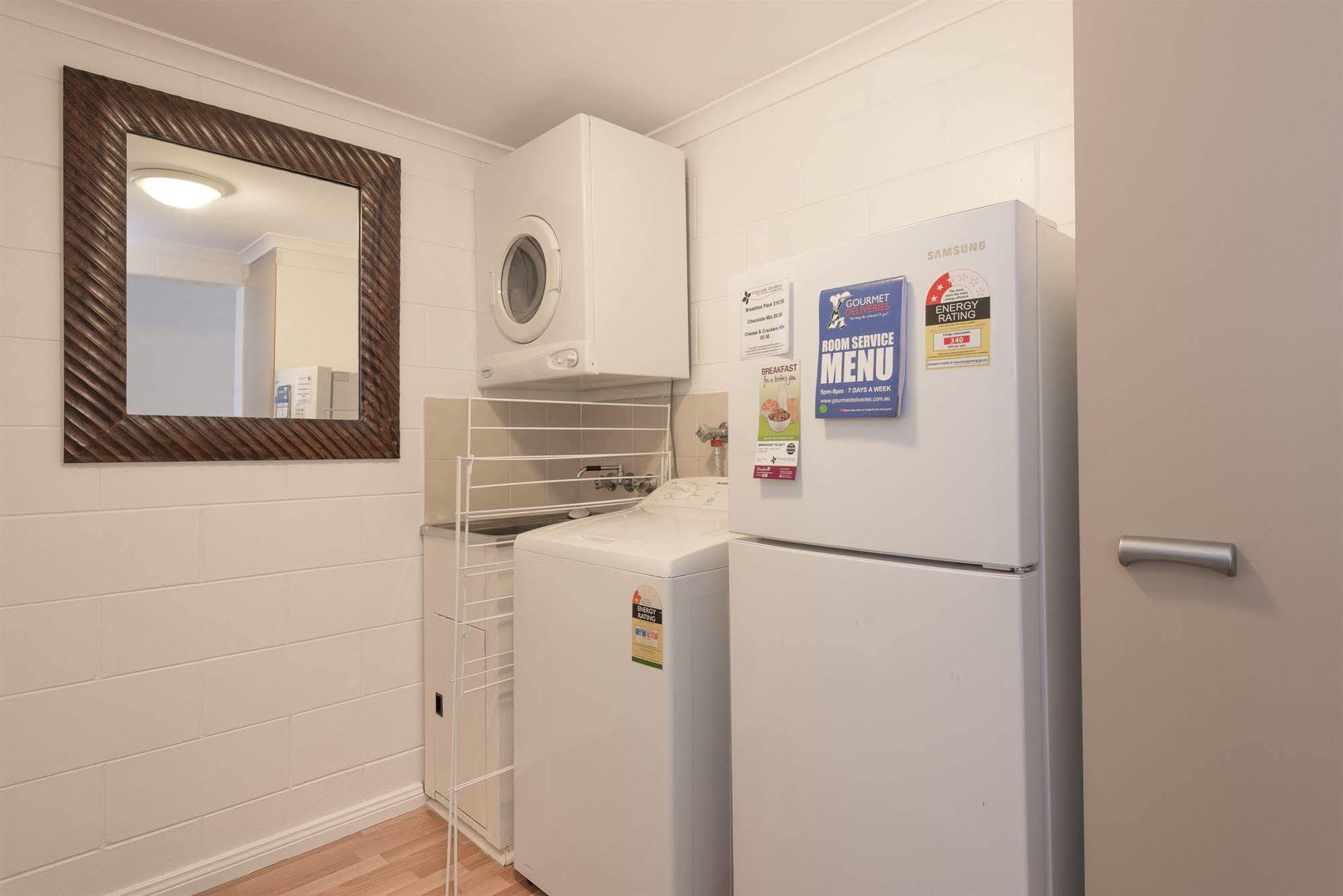 Cascade Gardens 4*