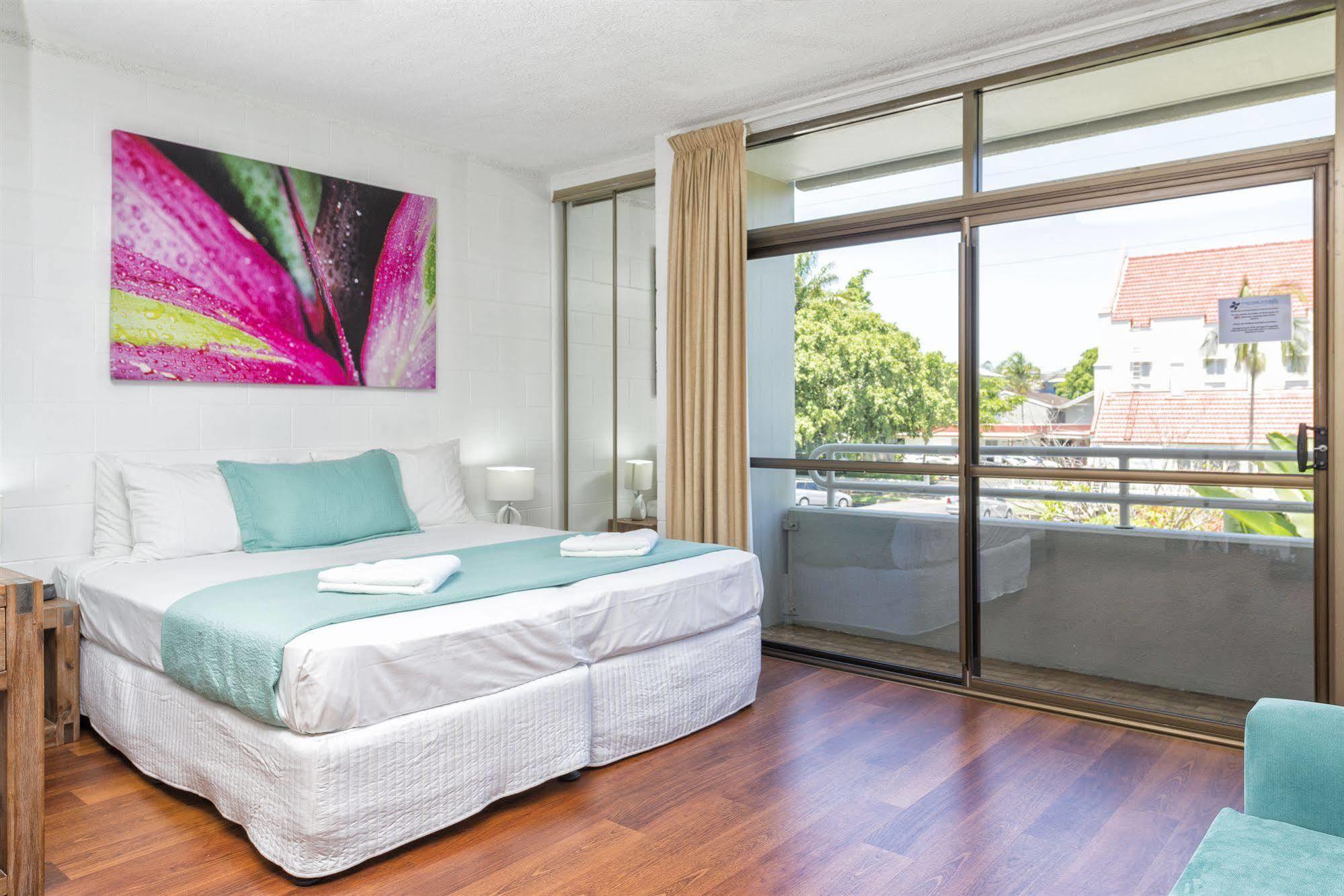 Cascade Gardens 4* Cairns