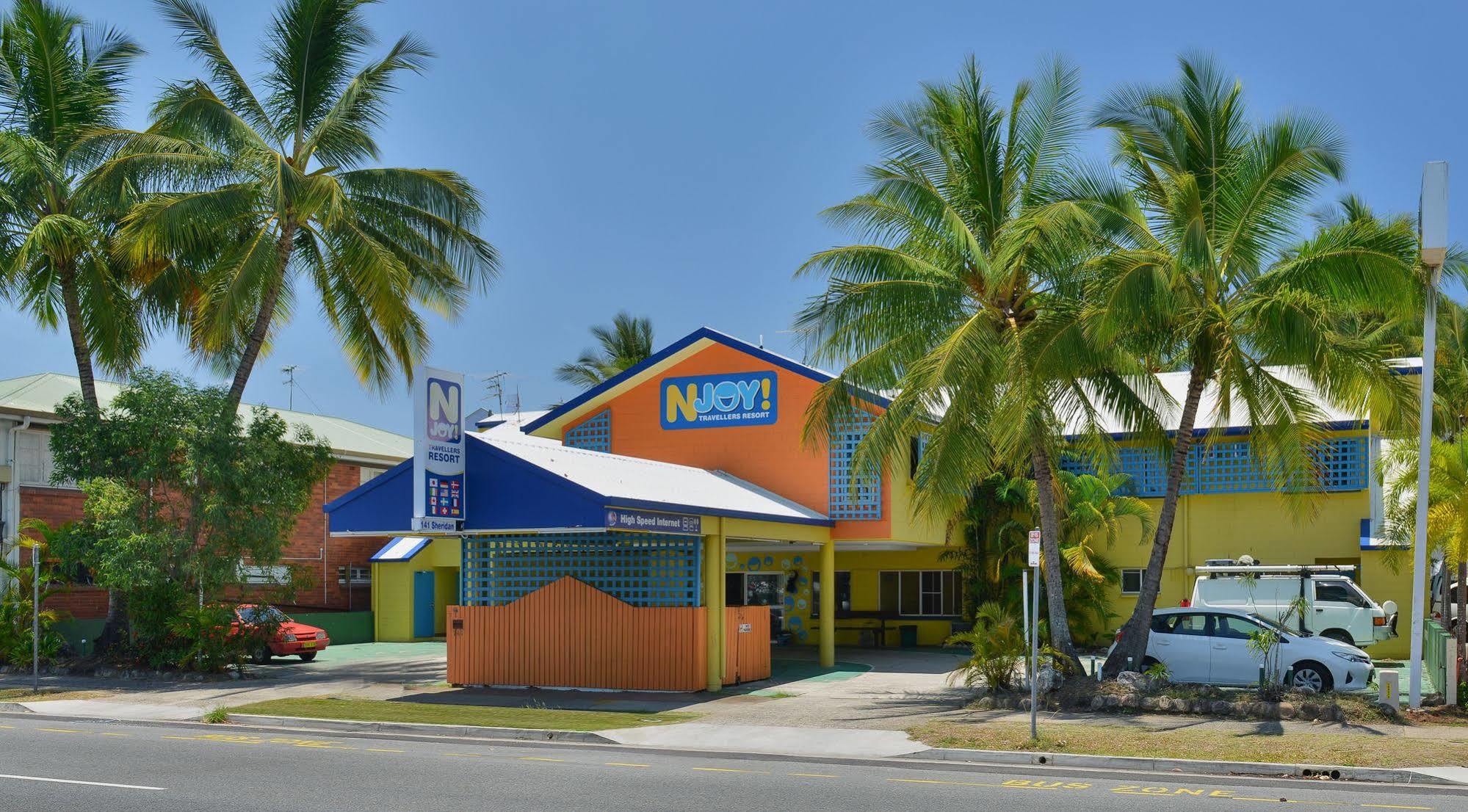 Mad Monkey Village Hostel