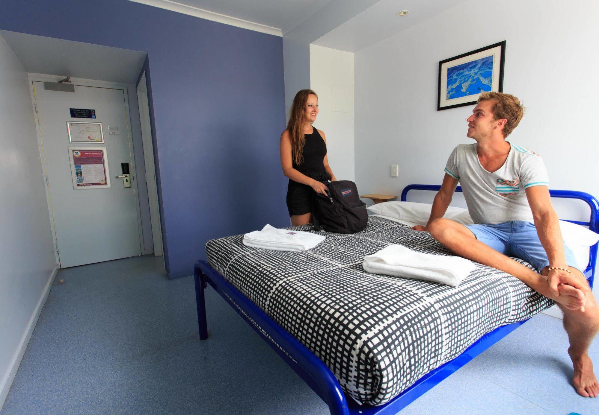 Yha * Cairns