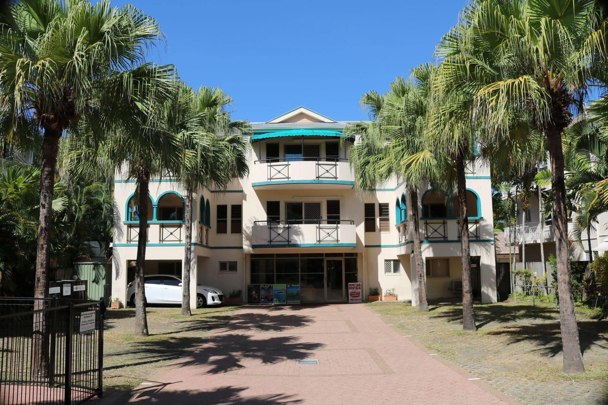 Royal Palm 3* Cairns