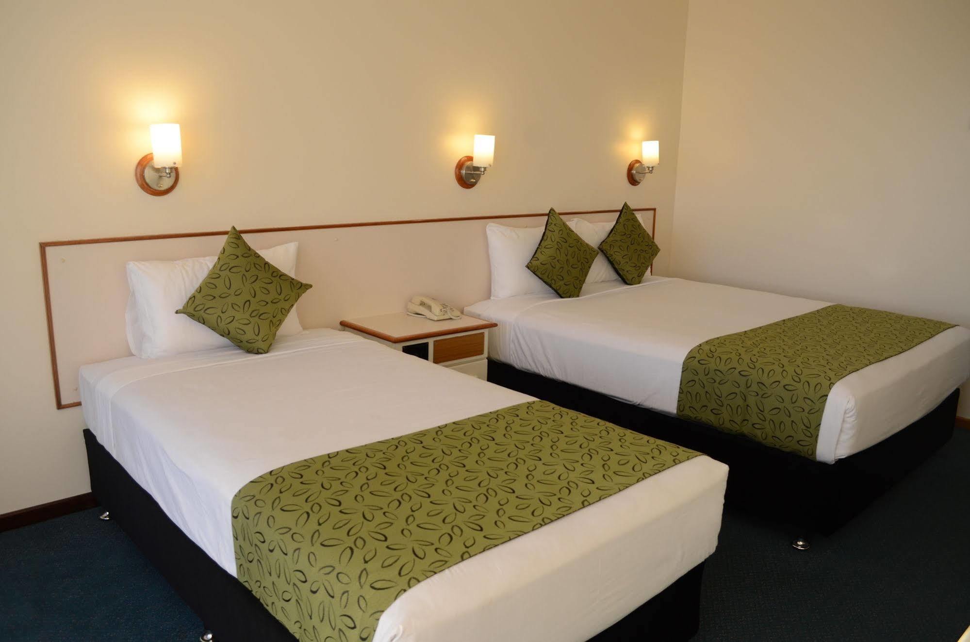 Acacia Court 4* Cairns
