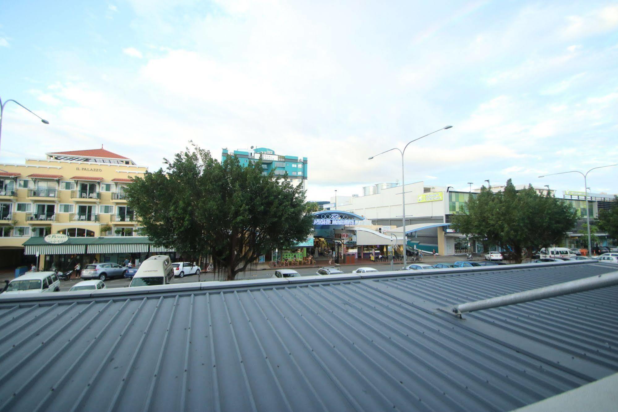 Centrepoint * Cairns