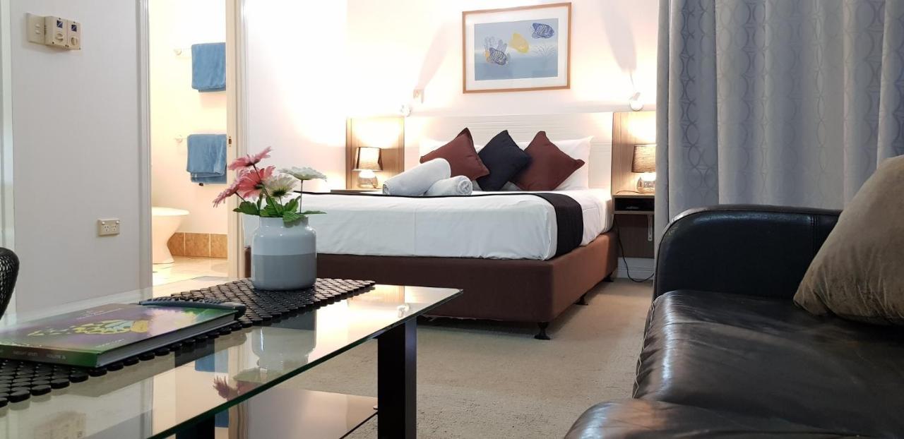 Reef Palms 3*