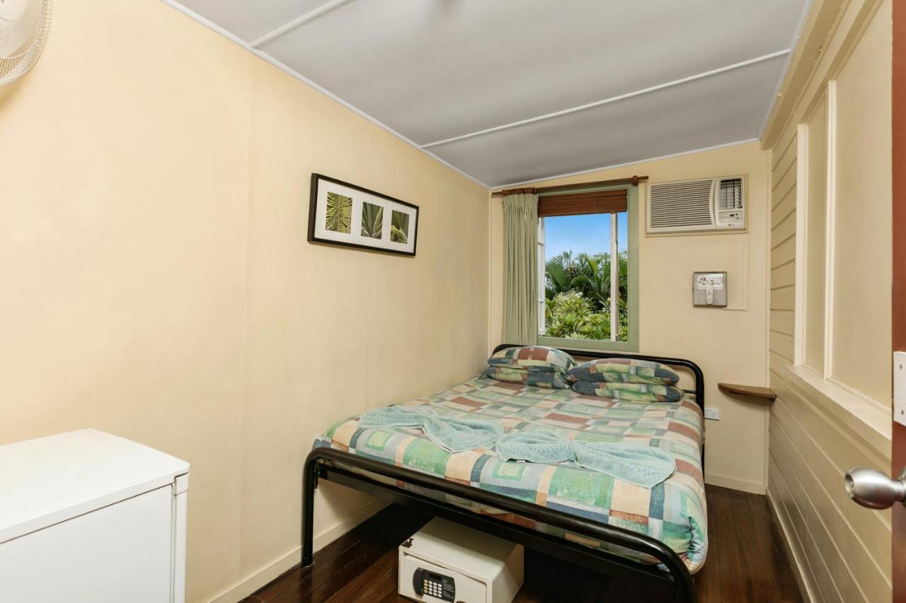 Tropic Days Boutique Hostel Cairns