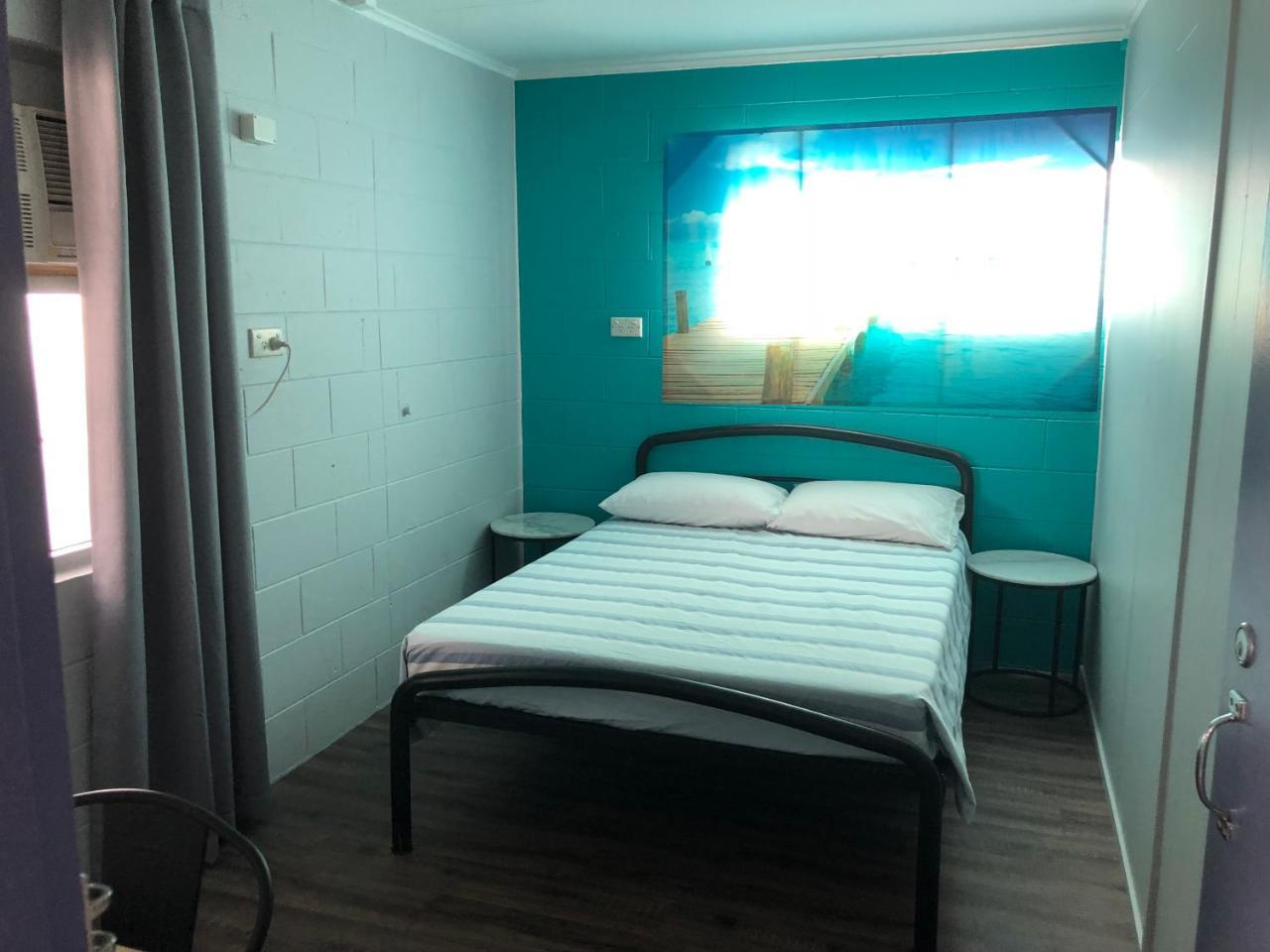 Reef Backpackers Hostel