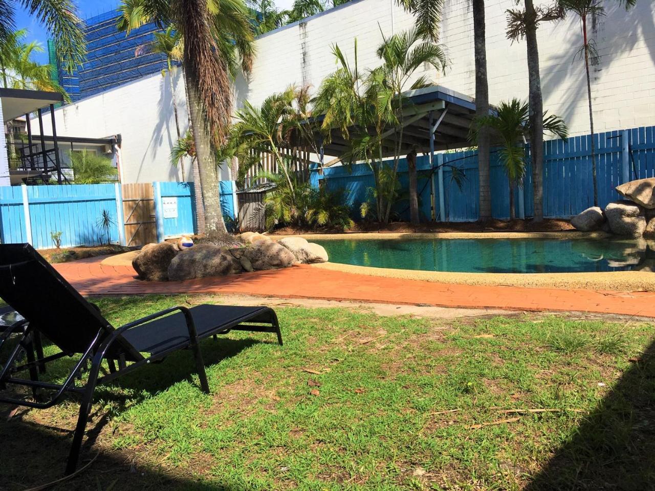 Reef Backpackers Hostel Cairns