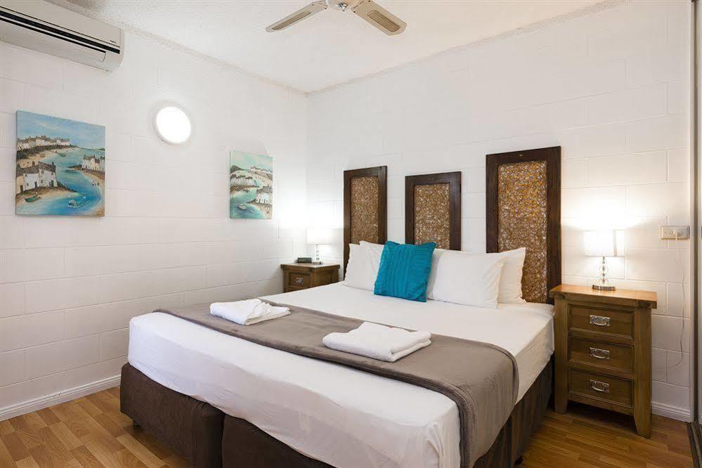 Aparthotel Cascade Gardens 4*