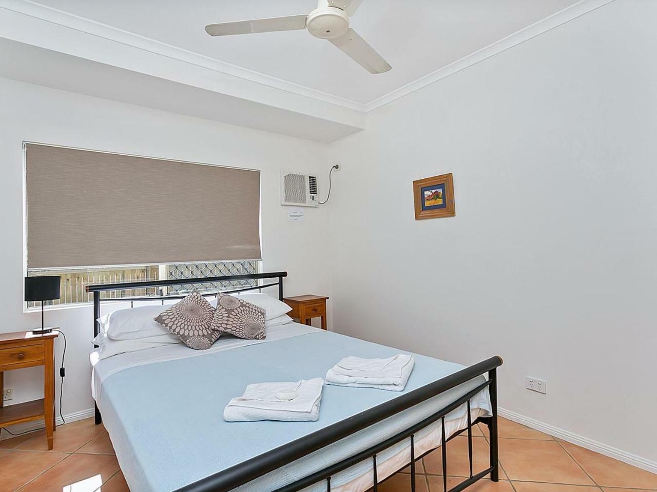Beachcomber Trinity Beach Holiday home