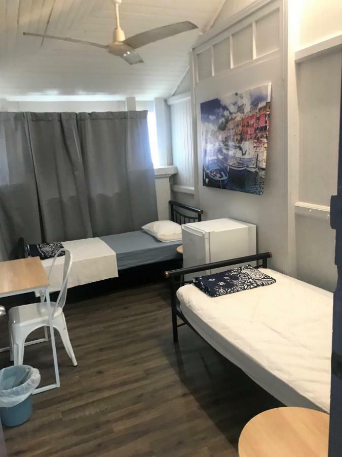 Reef Backpackers Hostel