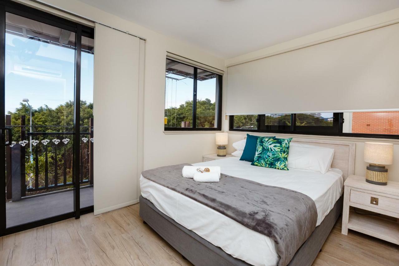 Global Backpackers * Cairns