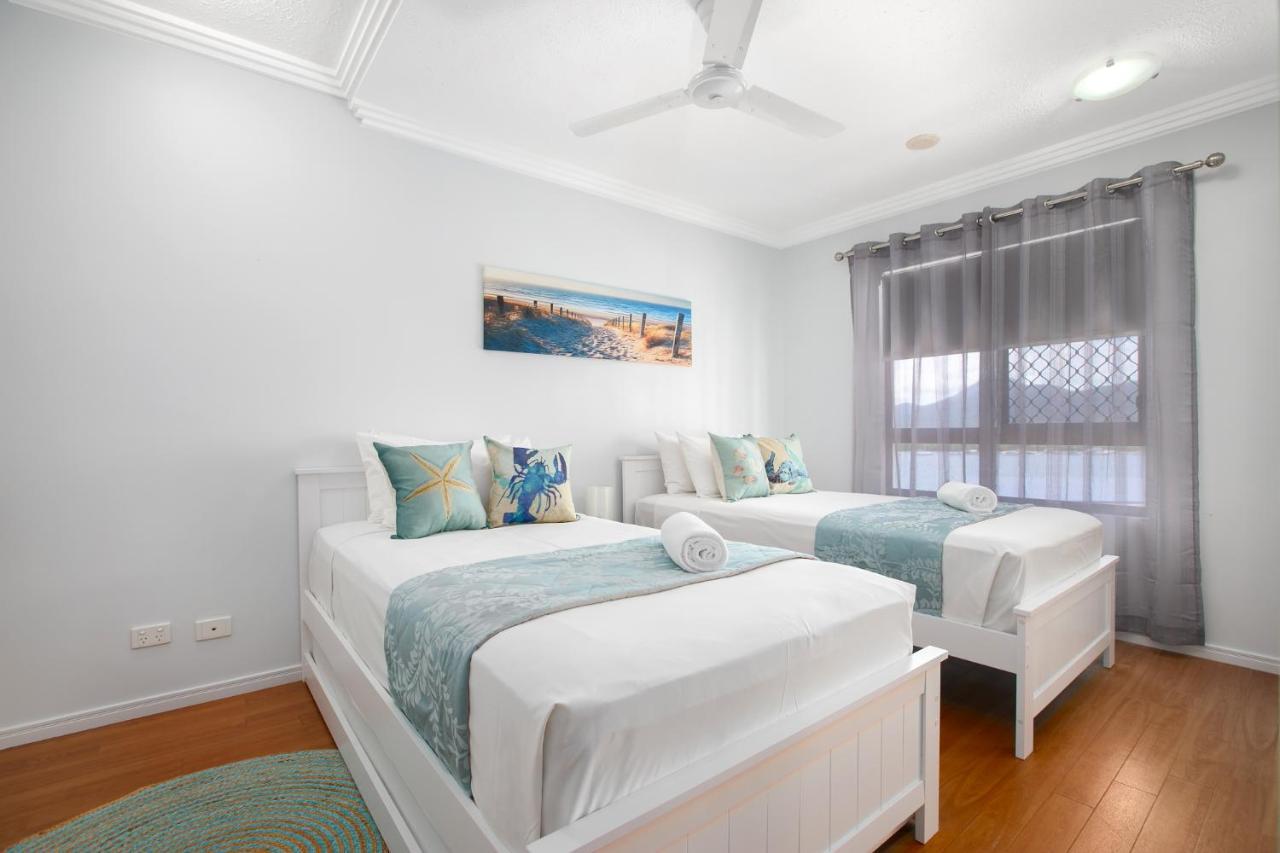 Apartment 604 Chic With Water Views