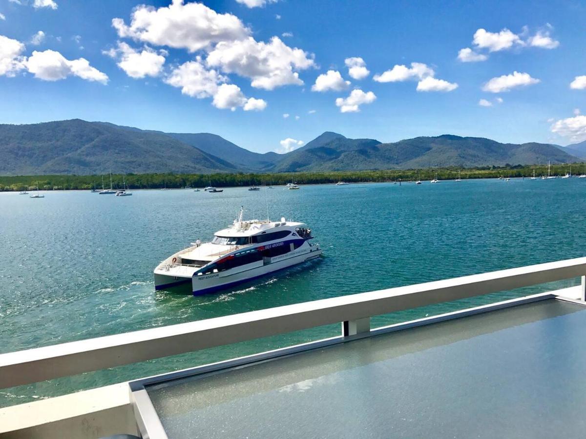 Waterfront Luxury At Harbourlights Apartment *