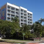 Cairns Plaza Hotel