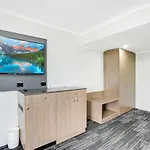 Cairns Sheridan Hotel