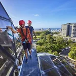 Belle Escapes - Luxury Cairns Penthouse With Ocean Views \
