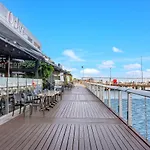 City Living At Harbour Lights