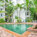 Unique Tropic Escape 111