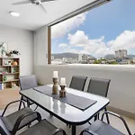 City Escape At Loft Apartments - Cairns Cbd