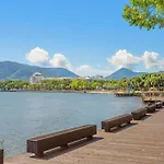 Aquarius Waterfront Apartment