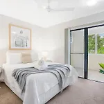 Sunrise Palms - Spacious Cairns Convenience