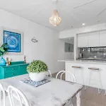 \'Escape At Harbour Lights\' Poolside Chic In The City
