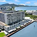 Horizons At Harbour Lights - Tropical Poolside Flair