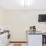 Cairns Holiday Lodge