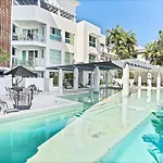 Reefside At 201 Lake Street