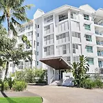 Reefside At 201 Lake Street