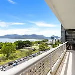 Belle Escapes Rydges Plaza Esplanade Luxury 2-Bedroom Apartment
