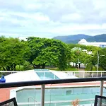 Cairns Esplanade Apartment