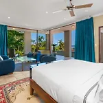 Barong Luxury Home Overlooking Cairns Unrivalled Privacy And Location Search Barongcairns
