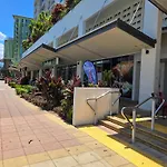 Cairns Reefside Retreats