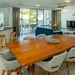 Waters Edge Apartment Cairns