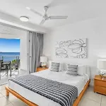 Ocean View 3-Bedroom Apartment On The Esplanade
