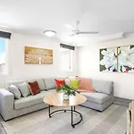 Cairns Central Apartment 1011
