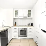 Cairns Central Apartment 1011
