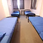 Cairns Girls Hostel