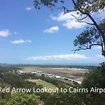 Edge Hill Clean & Green Cairns, 7 Minutes From The Airport, 7 Minutes To Cairns Cbd & Reef Fleet Terminal