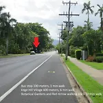 Edge Hill Clean & Green Cairns, 7 Minutes From The Airport, 7 Minutes To Cairns Cbd & Reef Fleet Terminal