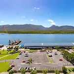 Piermonde Apartments Cairns