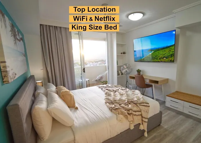 Privately Owned Apartment \'Sunset View Studio\' In Cairns City