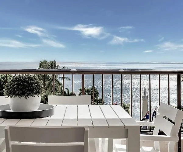 Aquarius Luxury Apartment
