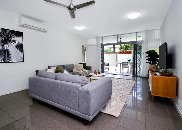 Stunning Ground Floor City Apartment 104