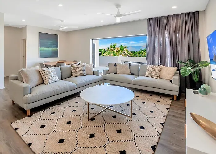 Superior Luxury Apartment In The City