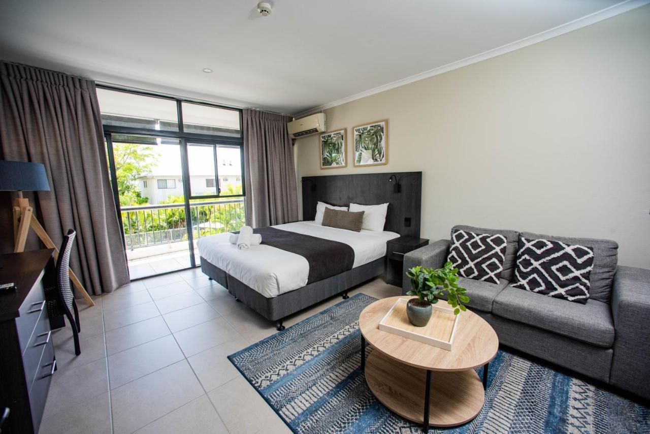 Hotel Sunshine Tower Cairns
