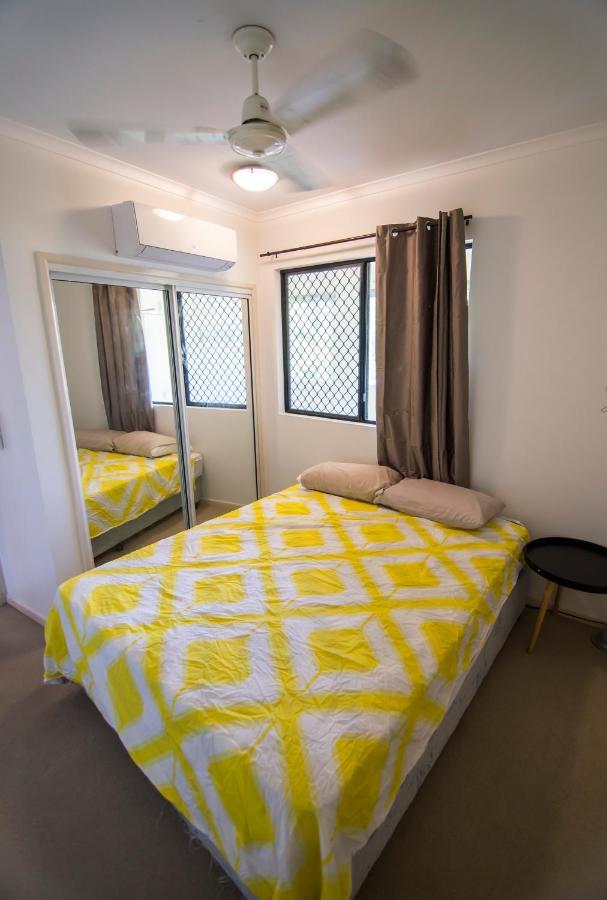 Minnie St 2 Bedroom / 2 Bathroom Cairns