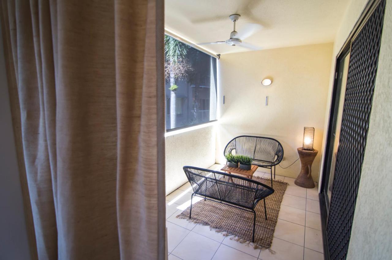 Minnie St 2 Bedroom / 2 Bathroom * Cairns